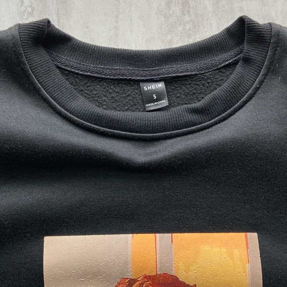 SHEIN Men’s Sweatshirt - Picture 2 of 6